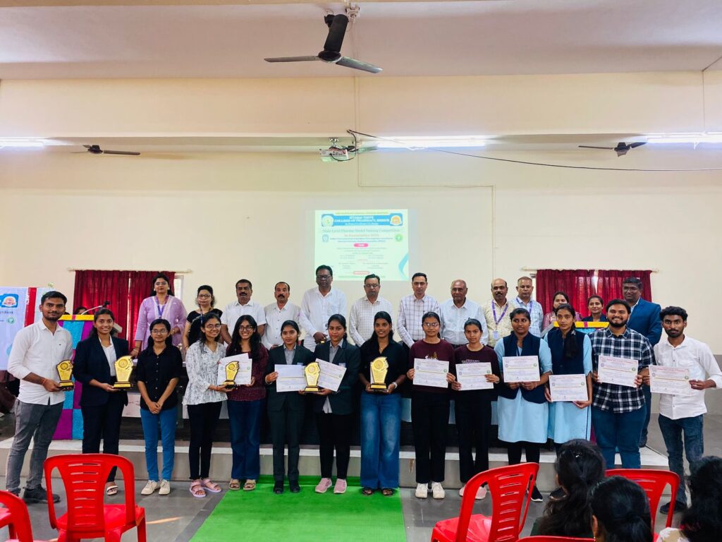 सिताबाई थिटे औषधनिर्माणशास्त्र महाविद्यालयात राज्यस्तरीय फार्मा मॉडेल मेकिंग स्पर्धा उत्साहात संपन्न
